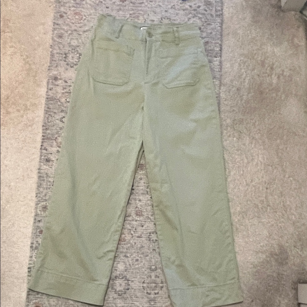 Women's Wide Leg Pants in Olive Green